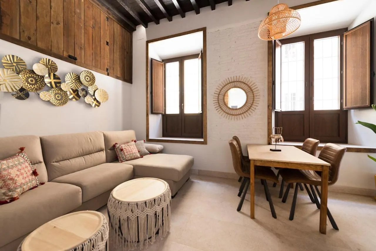 Apartamentos Simba Malaga Apartment
