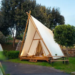 Kampaoh Playa Campsite Somo